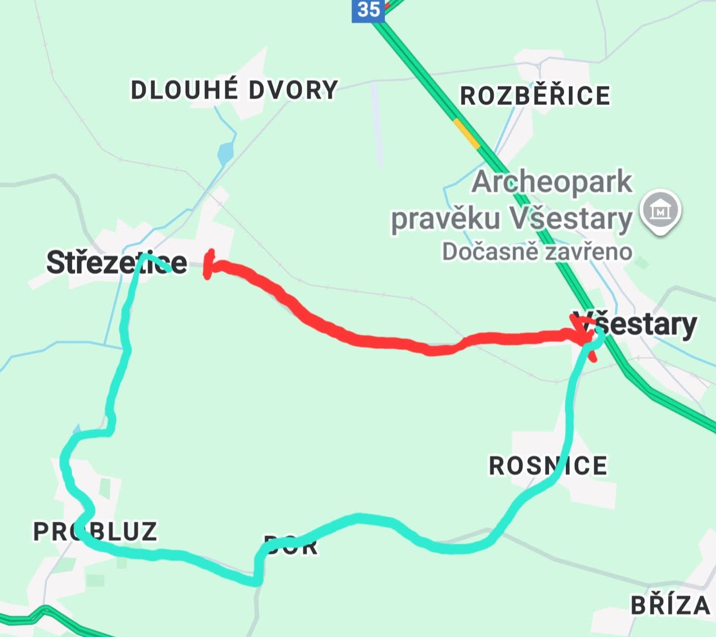 Sněhové jazyky   stále komplikují dopravu